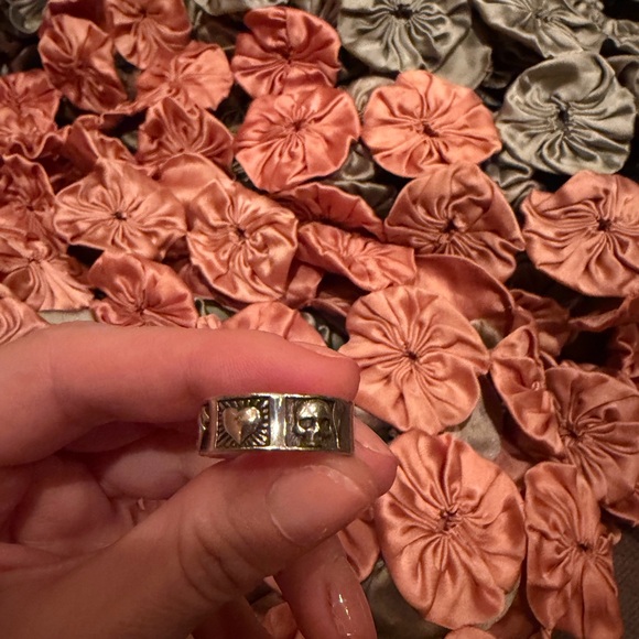 Sterling Silver Romeo and Juliet ring - Picture 3 of 13